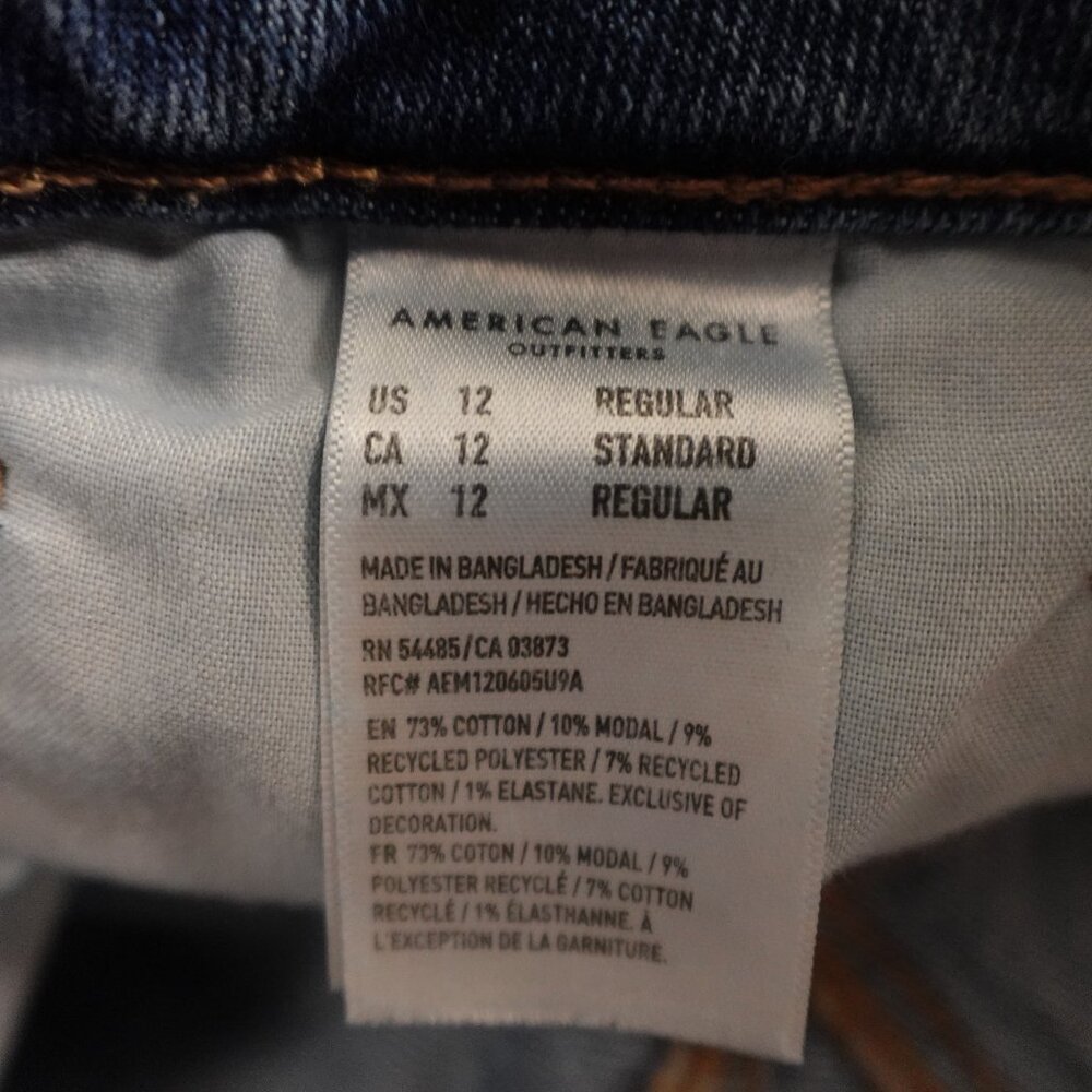 American Eagle Mom Jeans Stretch – Women’s Size‎ 12 Regular Light Wash Blue - Picture 12 of 13
